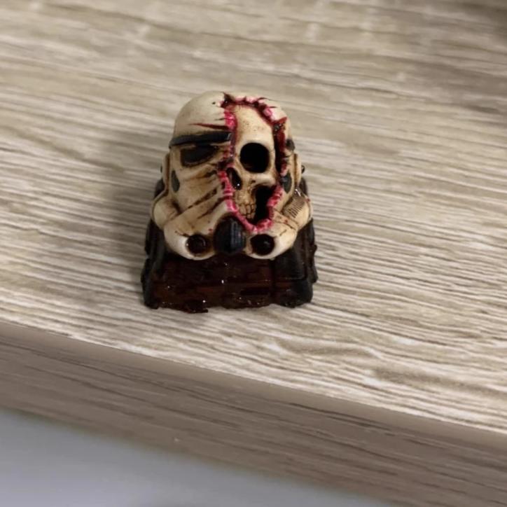 Battle-Damaged Skull Resin Artisan Keycap