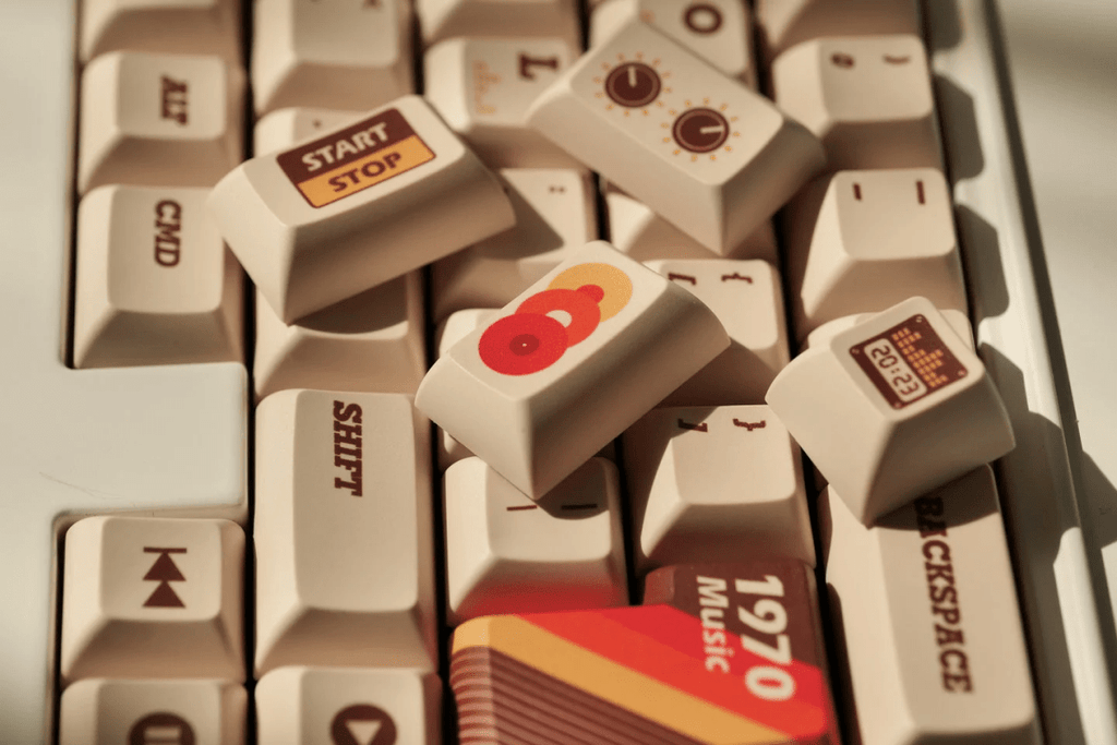 Cool 1970 Theme Retro Vintage Keycap Set