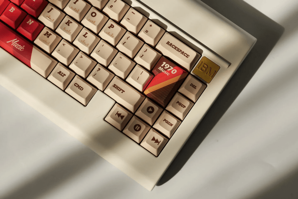 Cool 1970 Theme Retro Vintage Keycap Set