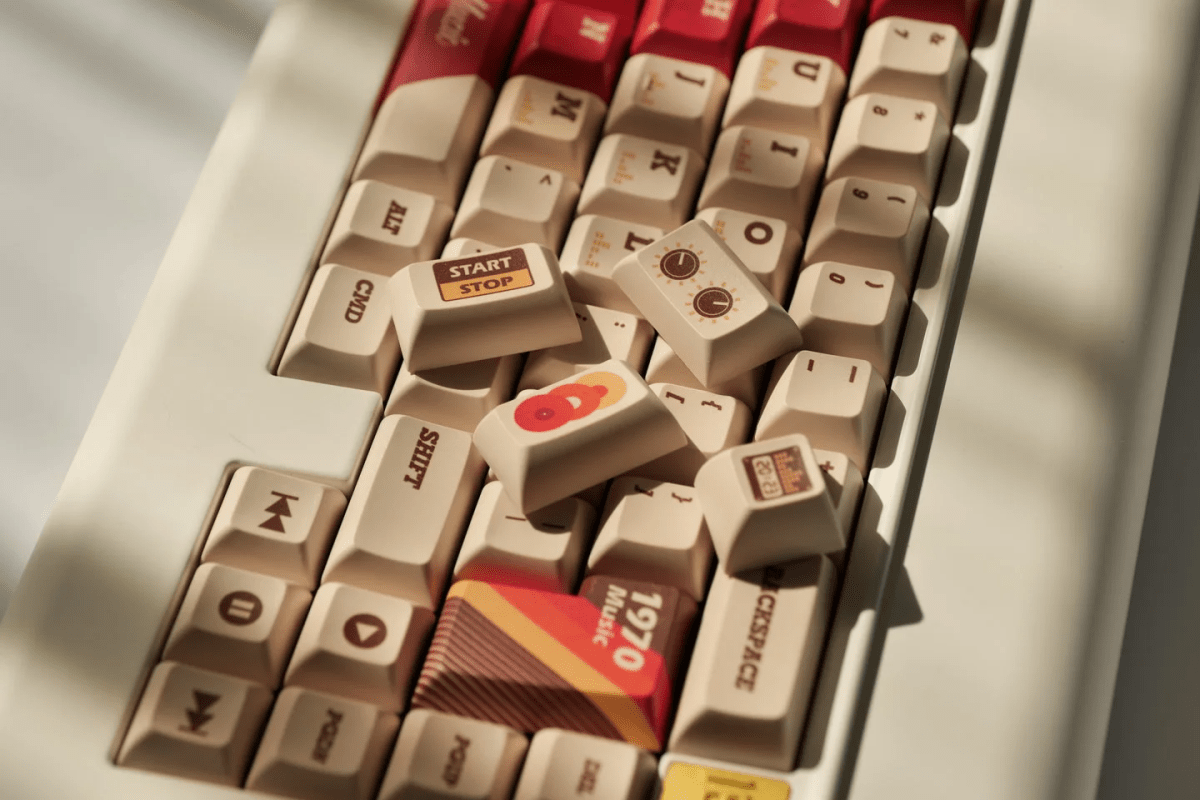 Cool 1970 Theme Retro Vintage Keycap Set