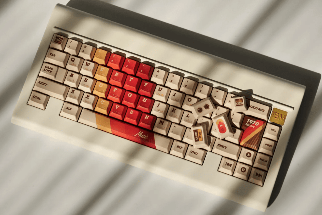 Cool 1970 Theme Retro Vintage Keycap Set