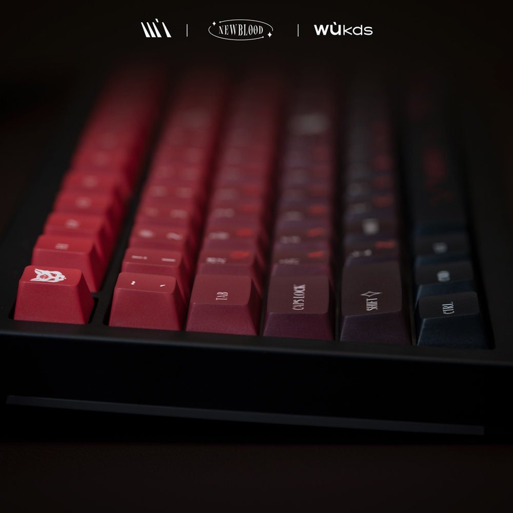 Cool Blood Theme Red Gradient Keycap Set