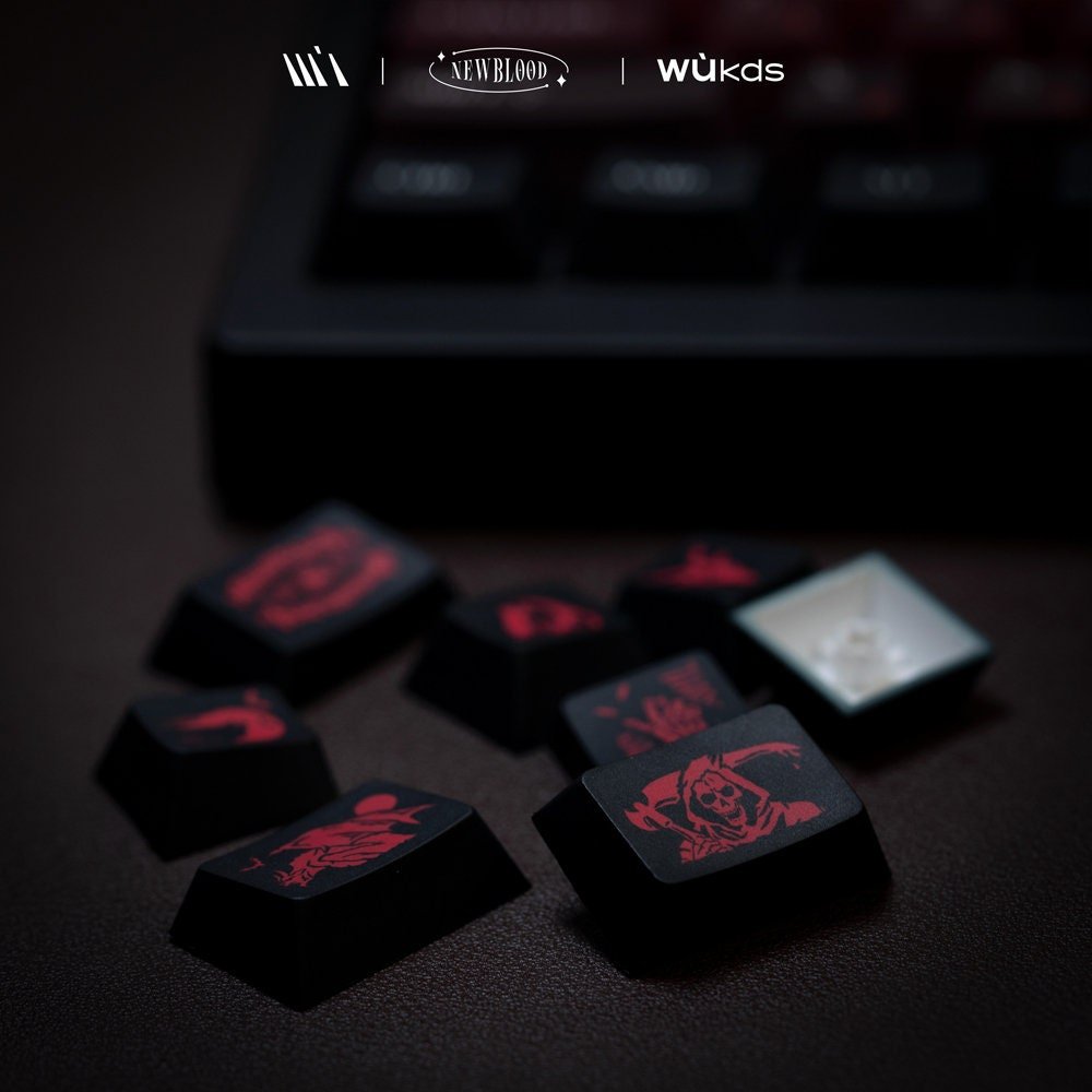 Cool Blood Theme Red Gradient Keycap Set