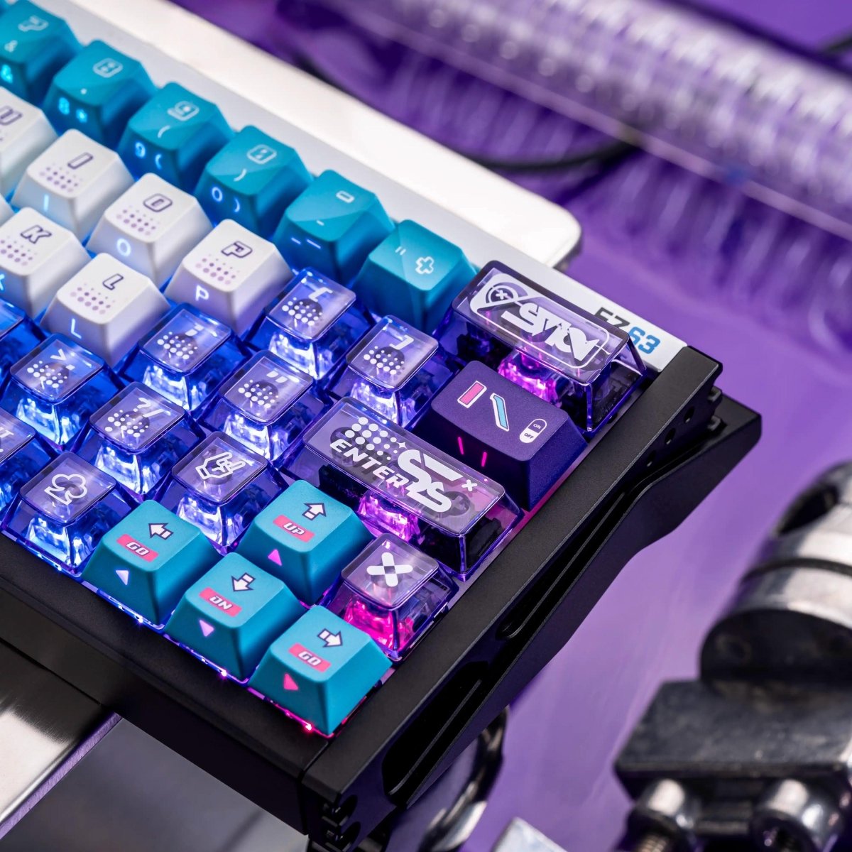 Cool Gaming Theme Purple Backlit Keycap Set