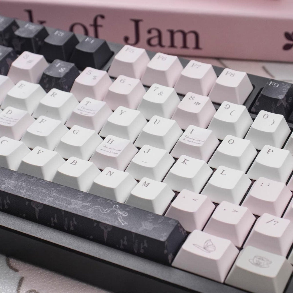 Cute Black Veil Pink Cheeks Keycap Set