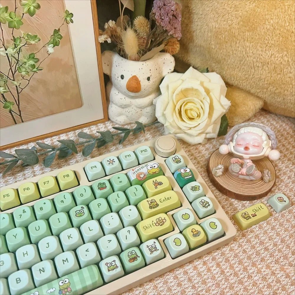 Cute Frog Theme Green Gradient Artisan Keycap Set
