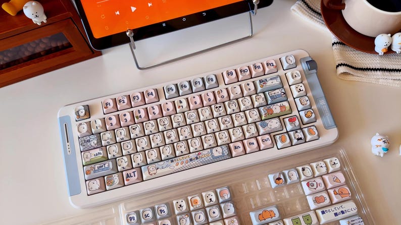 Cute Funny Emote Bear Theme Keycap Set