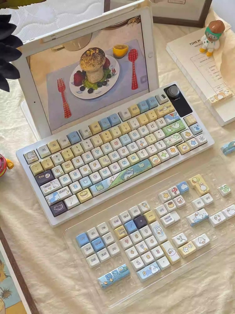 Cute Happy Duck Theme Artisan Keycap Set