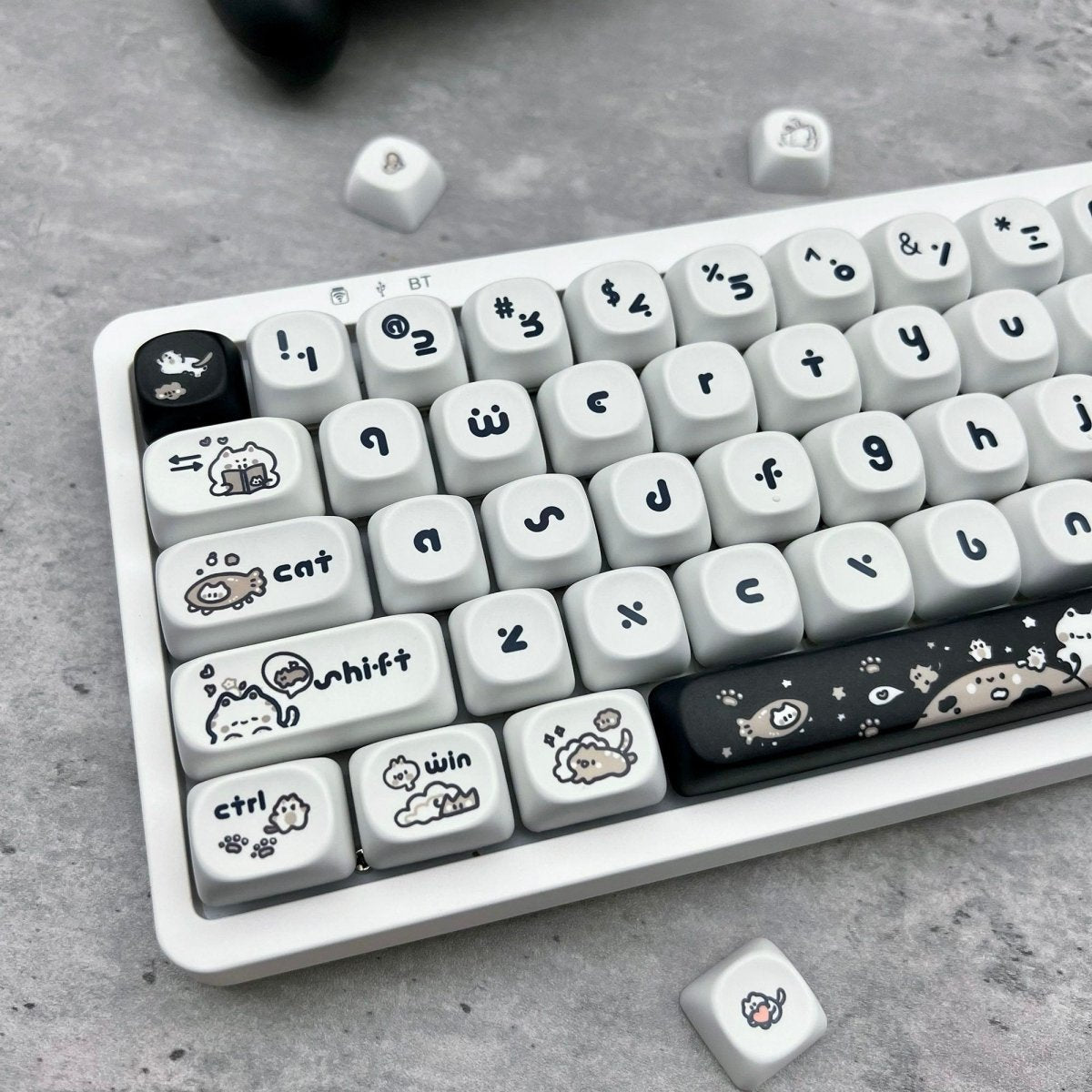 Cute Happy Kitten PBT MOA Keycap Set