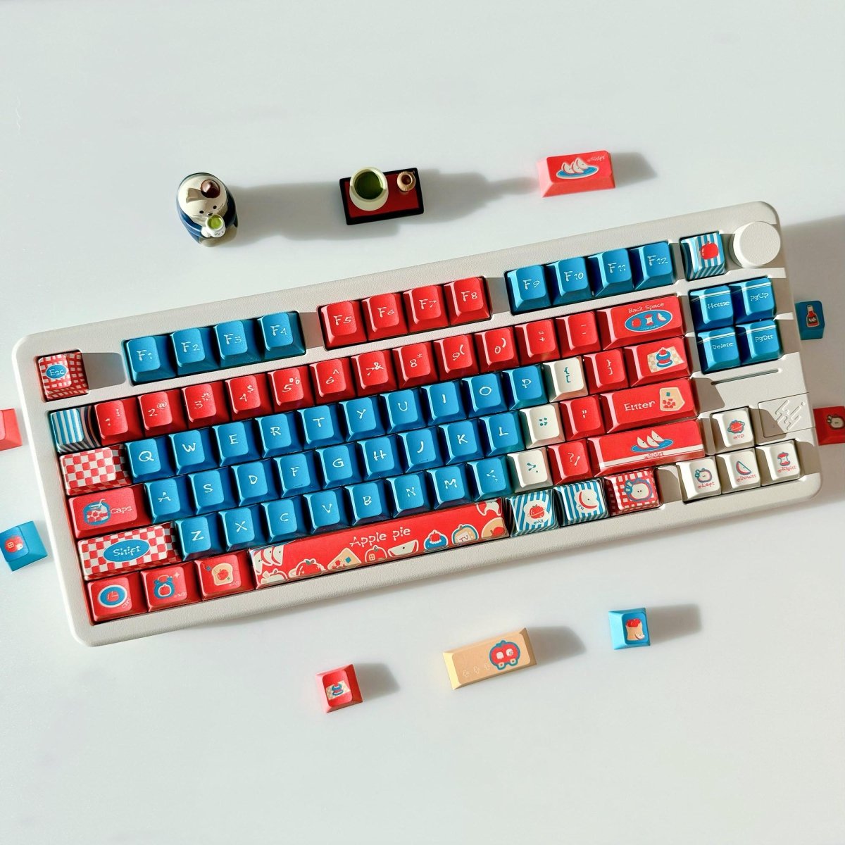 Cute Red Apple Pie Theme Keycap Set