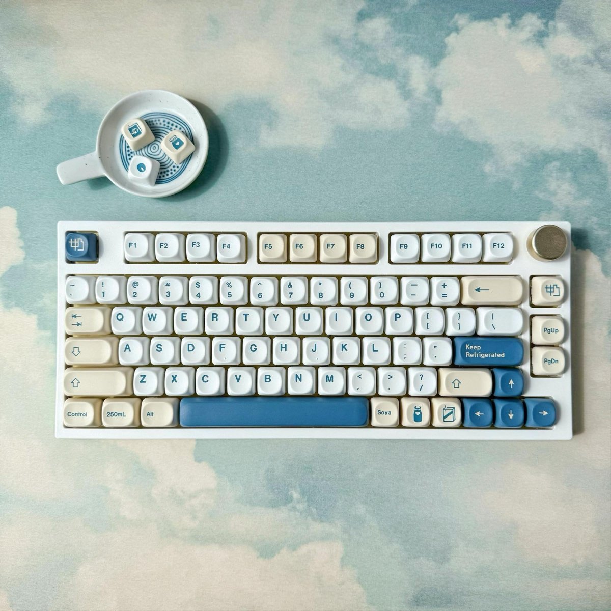Cute Soy Milk Theme Keycap Set