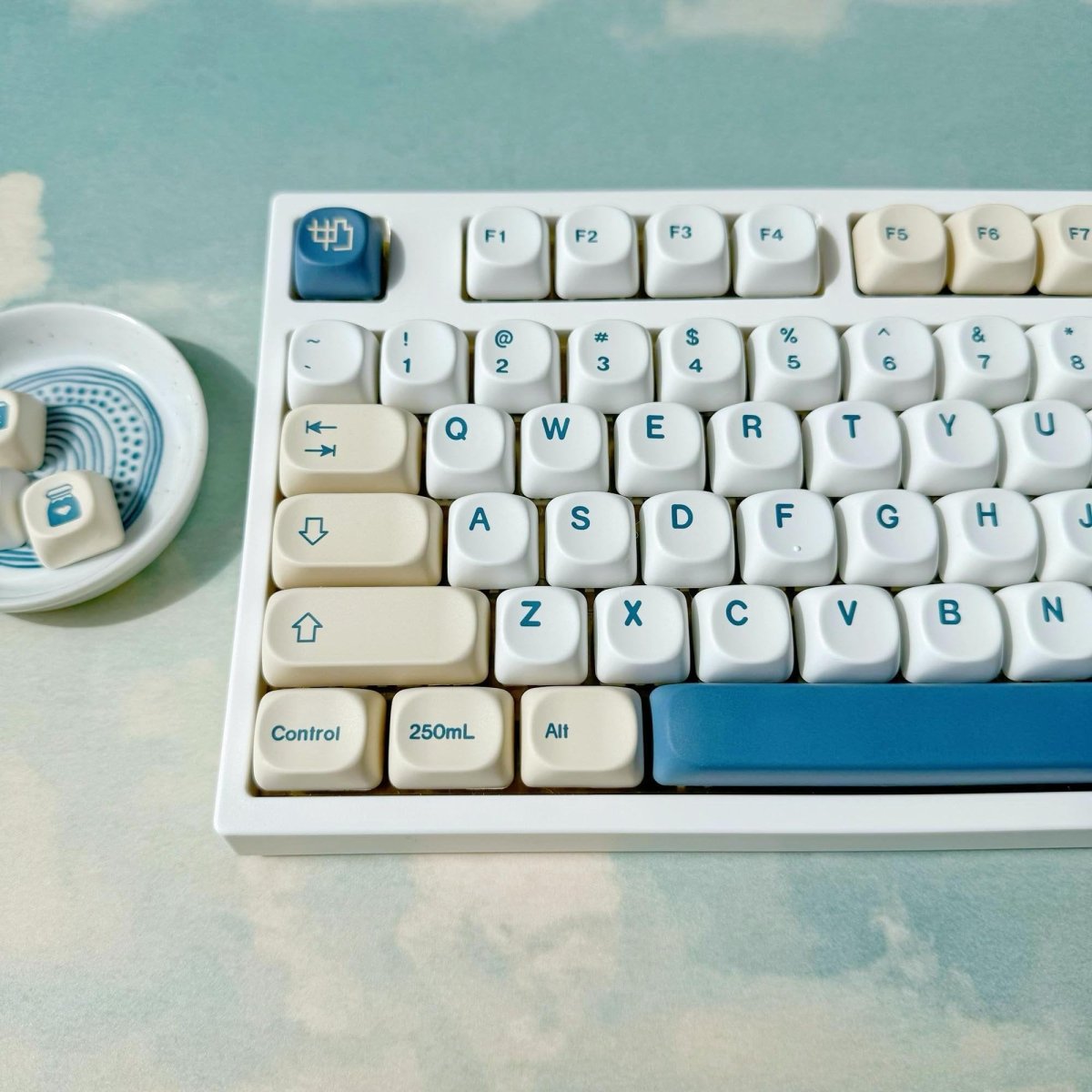 Cute Soy Milk Theme Keycap Set