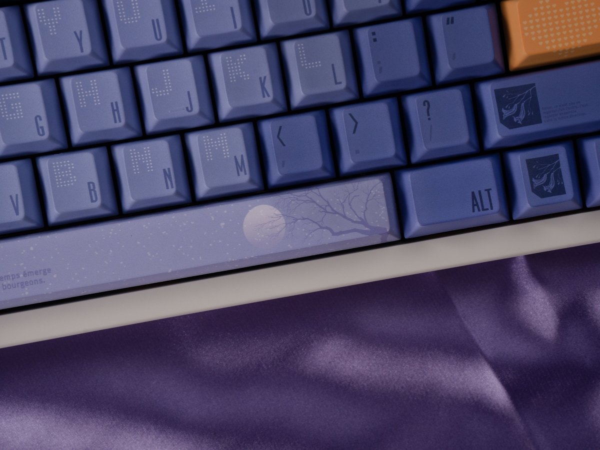 Flamboyant Bleu [Jacaranda] - Themed Keycap Set