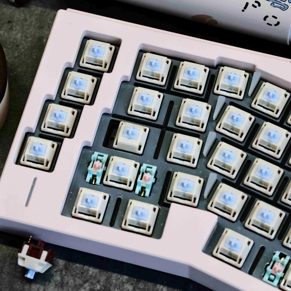 KSLAB x HMX Coconut Blue Latte Linear Switch