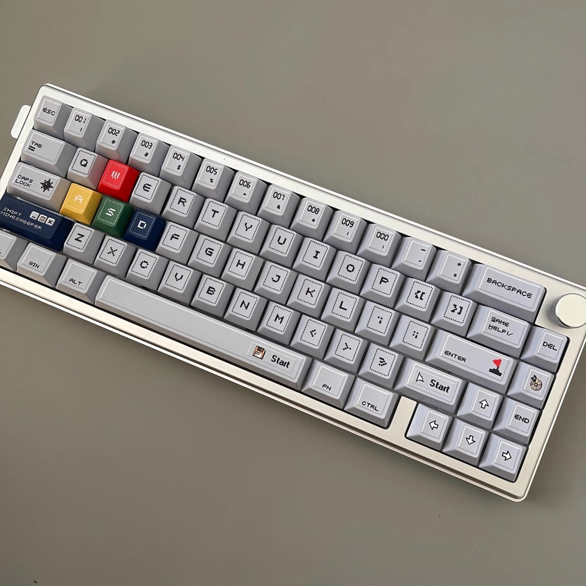 Minesweeper - Themed Cherry Profile PBT Dye Sub Keycap Set