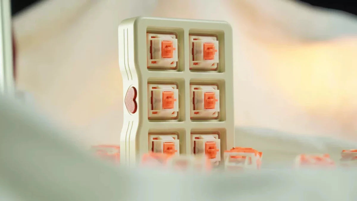 Orange Cat Linear Switch – Smooth Typing & Gaming Feel