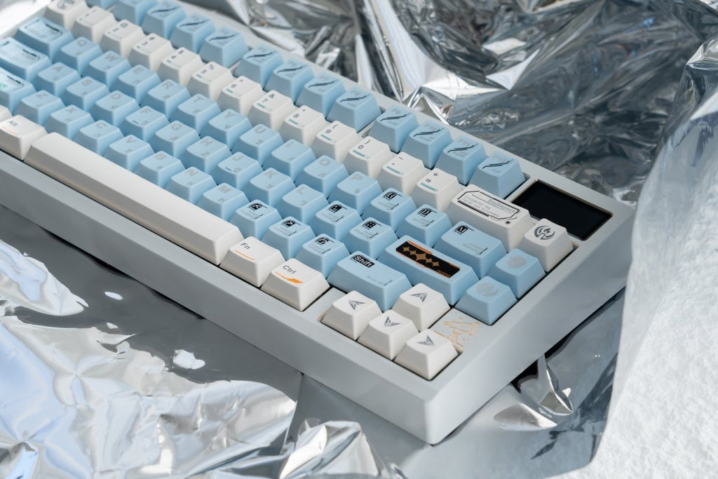 Space Station - Themed Blue Artisan Keycap Set
