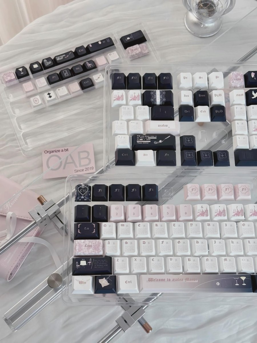 The Azalea Manor Theme Artisan Keycap Set