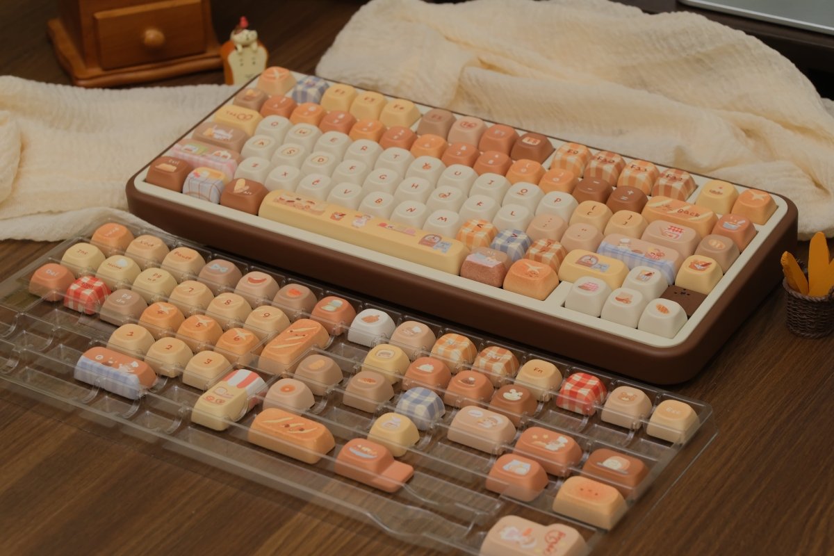 Toasted Bread - Themed Cute Cherry / MOA Profile PBT Keycap Set