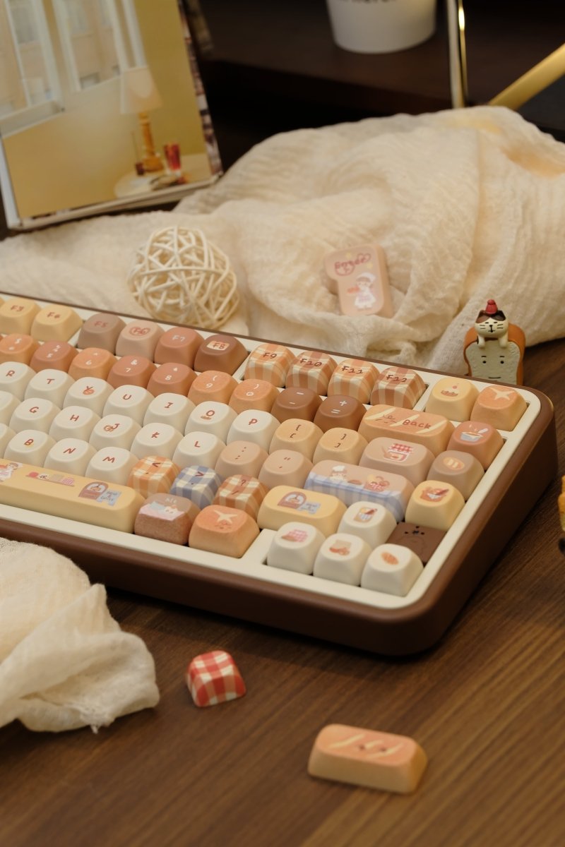 Toasted Bread - Themed Cute Cherry / MOA Profile PBT Keycap Set